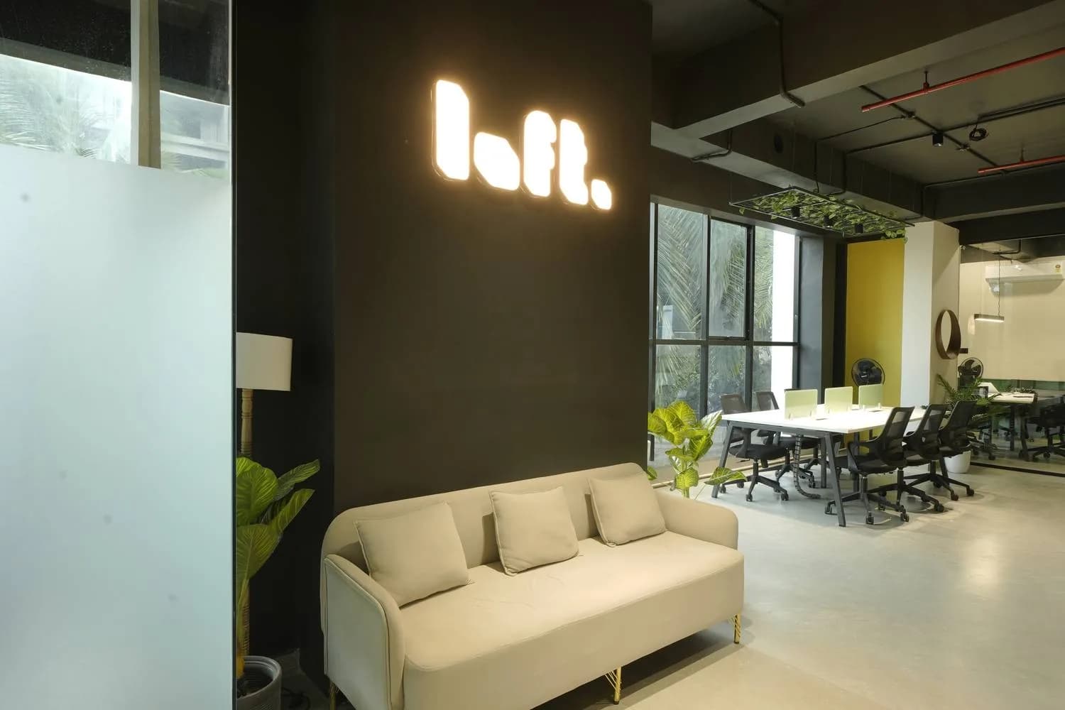 From Corporate Job to Freelance: How Nikhil Made the Transition at LOFT